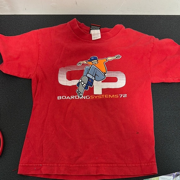 OP Red Short Sleeve Tee with Graphic Design 90’s vintage - Picture 1 of 3